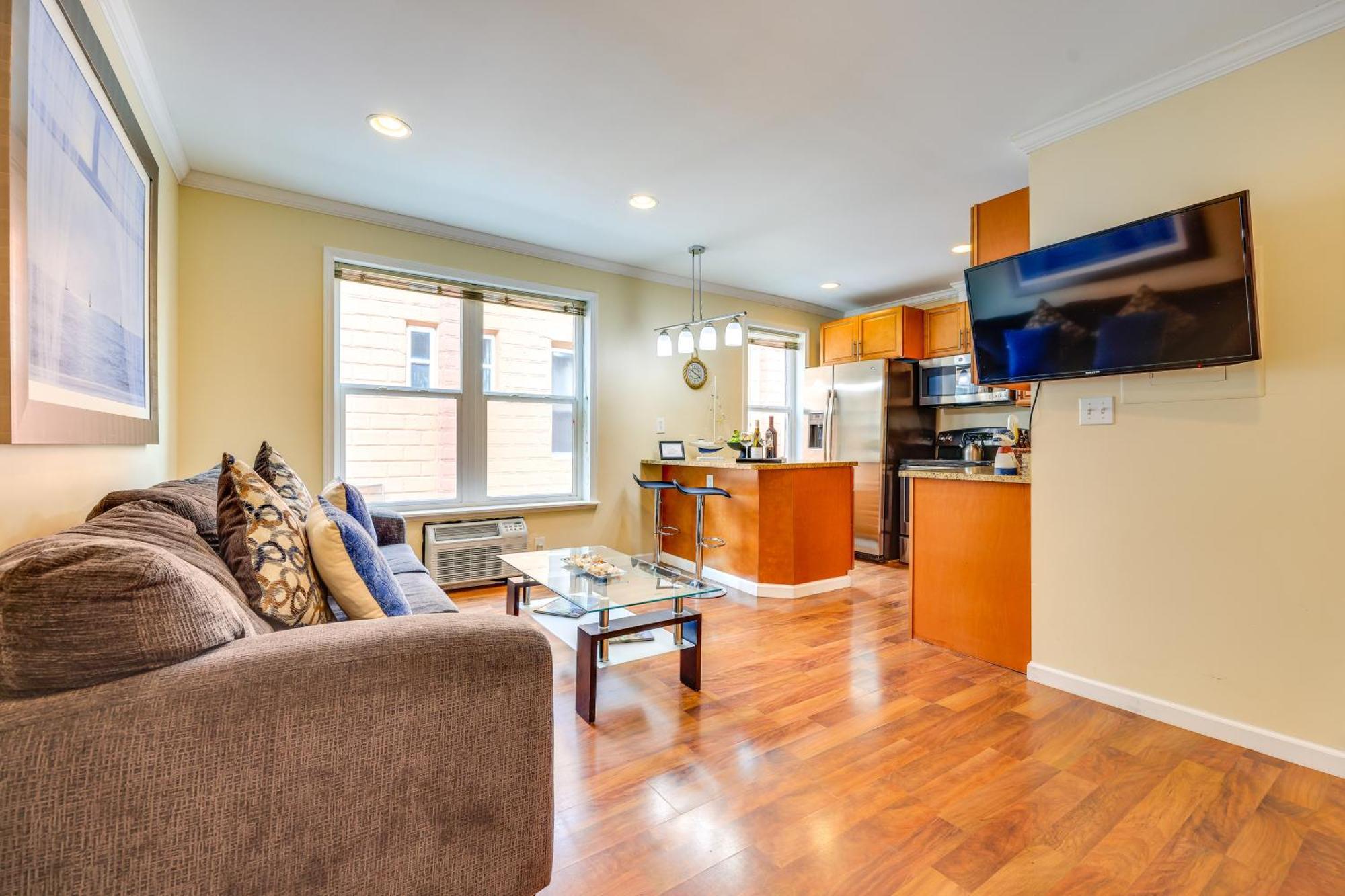 Apartment Upscale In Downtown St Augustine!